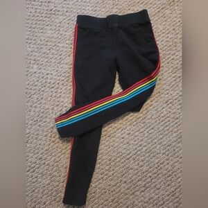 Rainbow 🌈 stripe leggings